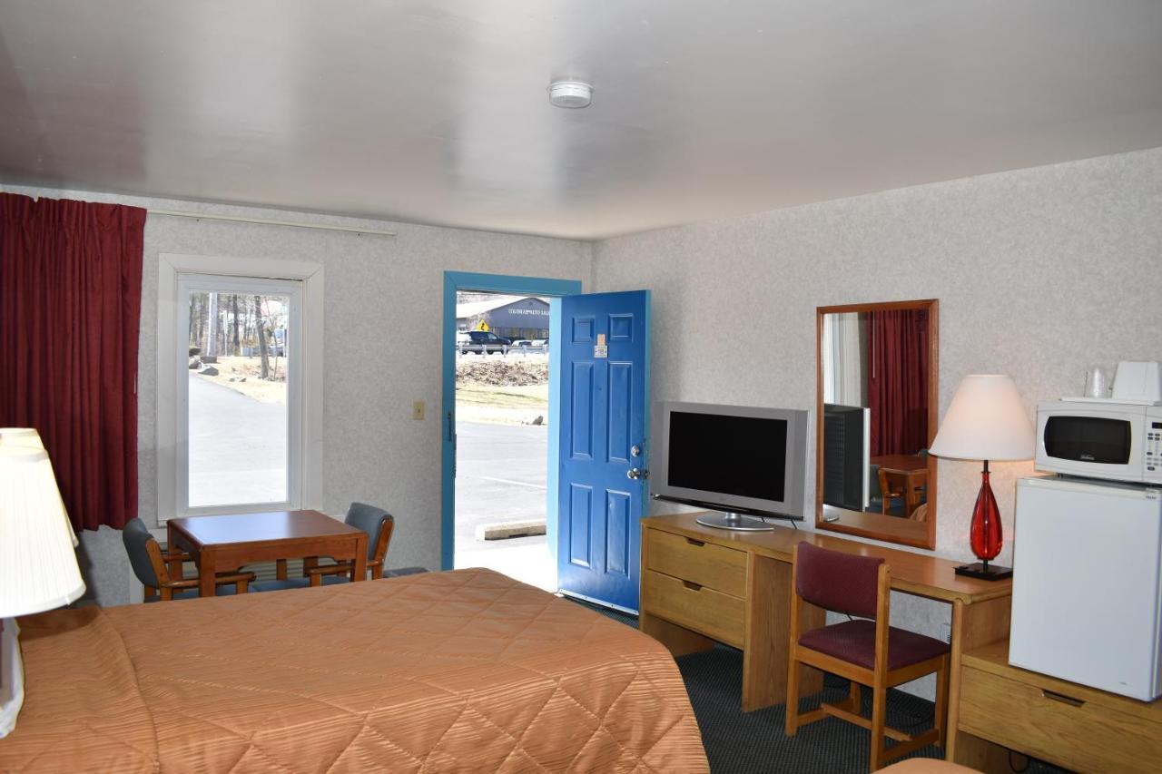 ברטונסוויל Pocono Night Lodge מראה חיצוני תמונה